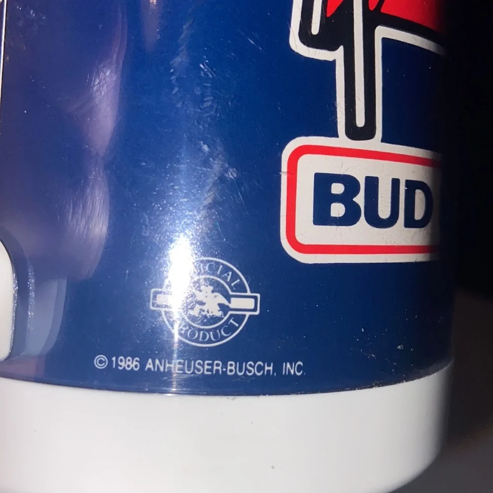 Vintage 1986 Spuds Mackenzie Bud Light Thermo Serv mug.